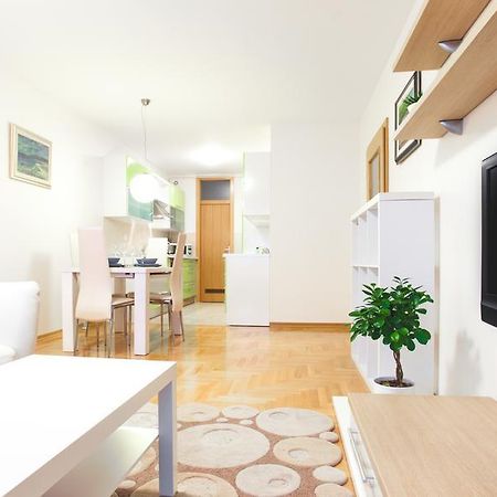 Apartment Lana Zagreb Rum bild