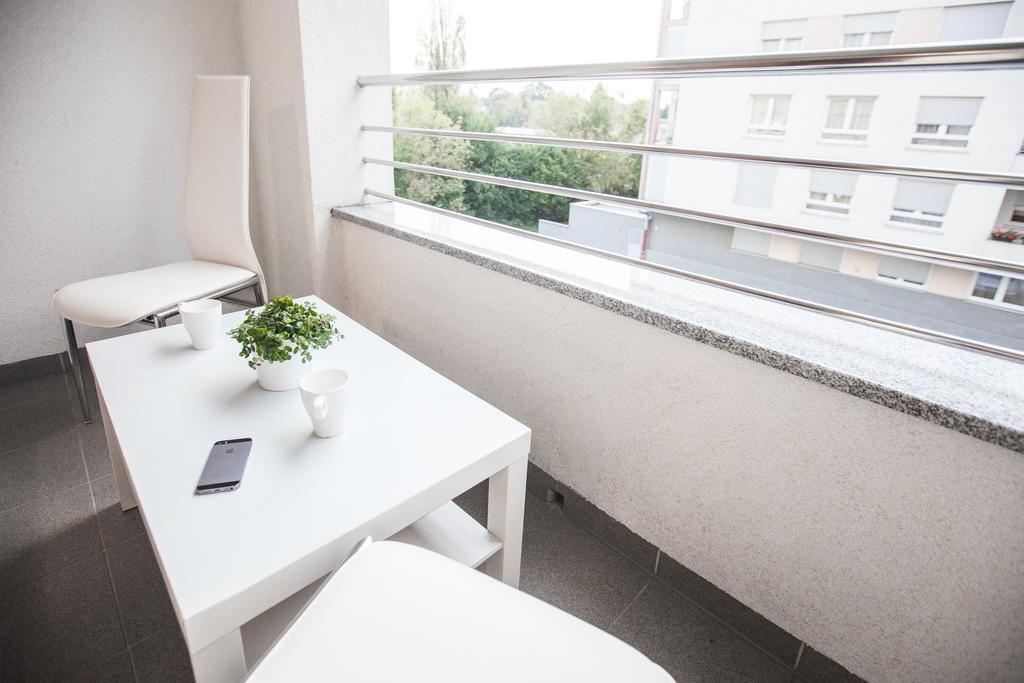 Apartment Lana Zagreb Rum bild