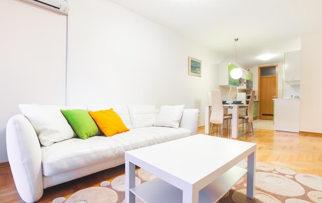 Apartment Lana Zagreb Rum bild